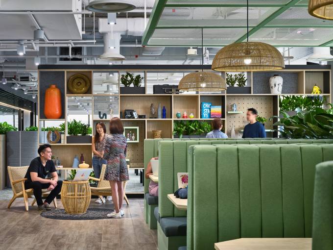 Spotify_4-2551_OR_11F_Collaboration_02.jpg